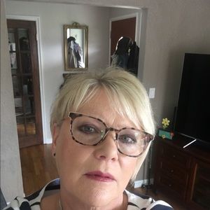 Meet your Posher, Jody